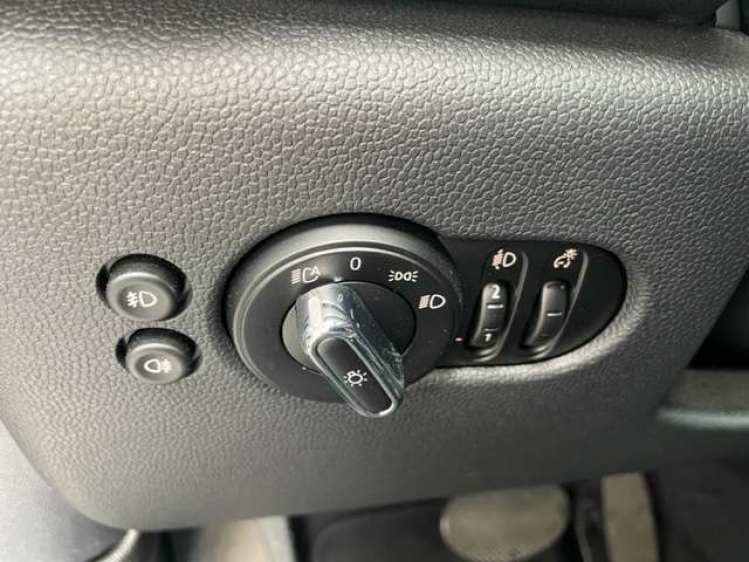 MINI One 1.5AUT/SPORTZET/PANODAK/PDC/ALU black Geert De Bock