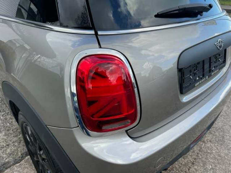 MINI One 1.5AUT/SPORTZET/PANODAK/PDC/ALU black Geert De Bock