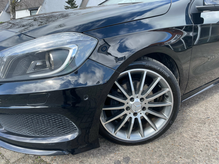 Mercedes-Benz A 200 AMG PAKKET/NAVI/PANO DAK/HARMAN KARDON Geert De Bock