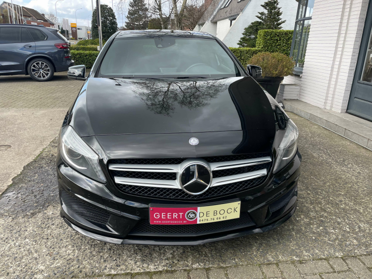 Mercedes-Benz A 200 AMG PAKKET/NAVI/PANO DAK/HARMAN KARDON Geert De Bock