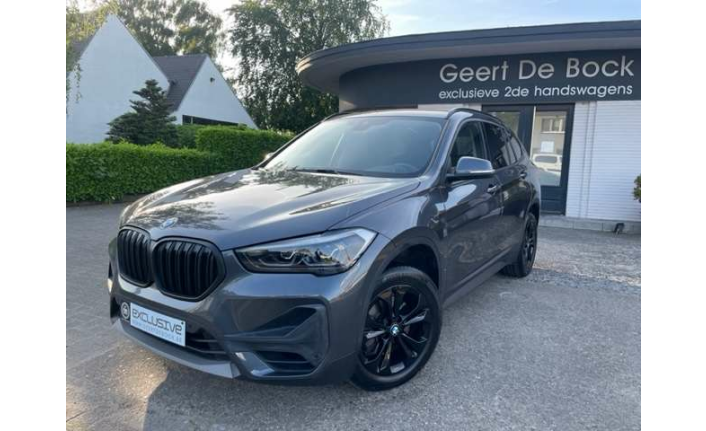 Geert De Bock - BMW X1