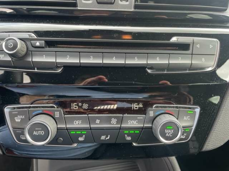 BMW X1 SPORT/AUT/NAVI/PDC/CAMERA/19