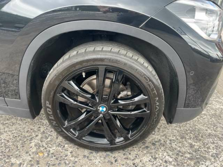 BMW X1 SPORT/AUT/NAVI/PDC/CAMERA/19