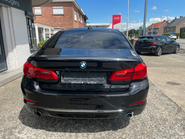 BMW 530 530eA/LUXURY/CAMERA/NAVI PRO/LEDER/ALU Geert De Bock