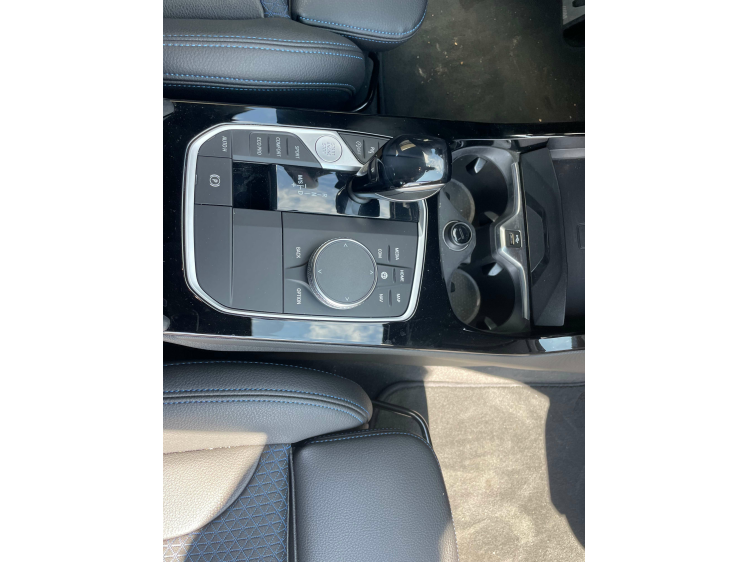 BMW 118 118iAUT M SPORT/NAVI/APPLE CARPLAY/18