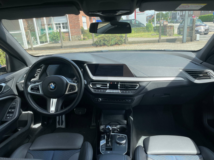 BMW 118 118iAUT M SPORT/APPLE CARPL * VERKOCHT* Geert De Bock