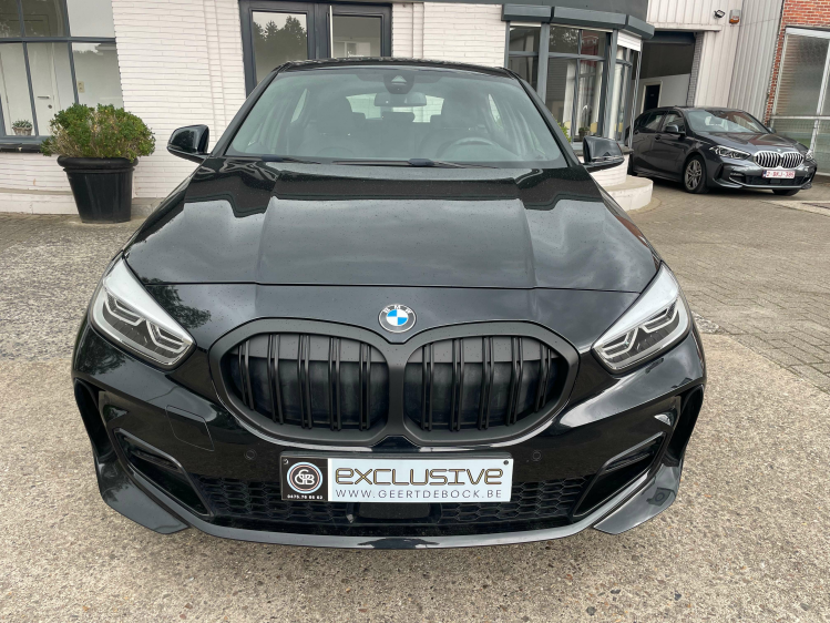 BMW 118 118iAUT M SPORT/APPLE CARPL * VERKOCHT* Geert De Bock