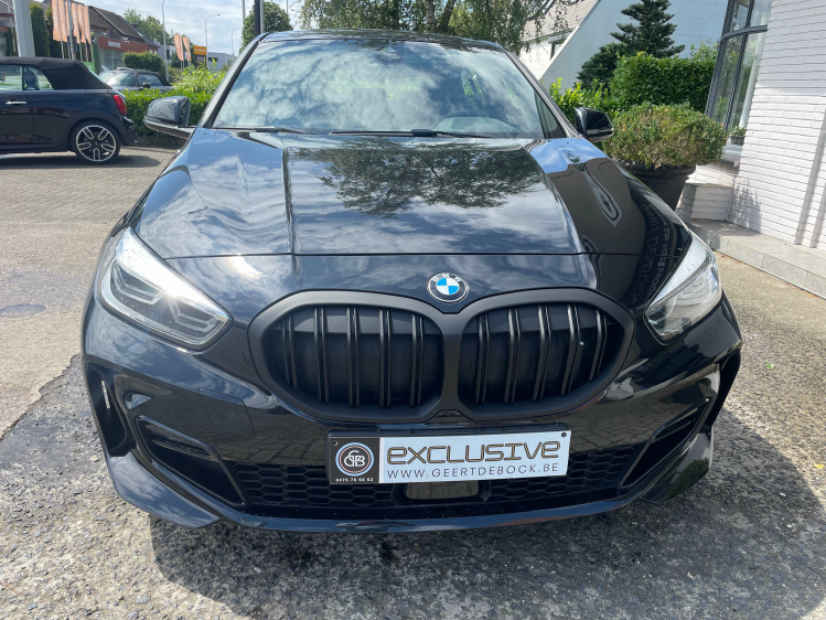 BMW 118 118iAUT M SPORT/APPLE CARPL * VERKOCHT* Geert De Bock