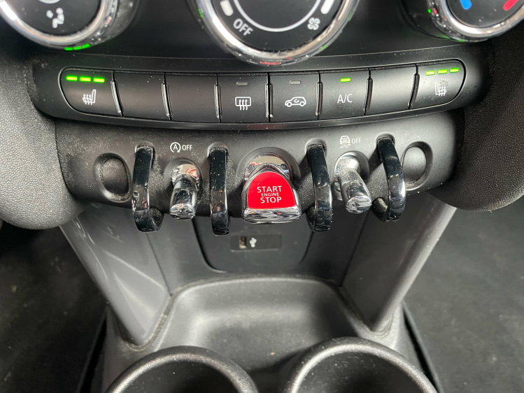 MINI One 1.5/ZELTELVERW/PDC/ALU BL *VERKOCHT* Geert De Bock