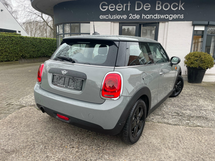 MINI One 1.5/ZELTELVERW/PDC/ALU BL *VERKOCHT* Geert De Bock