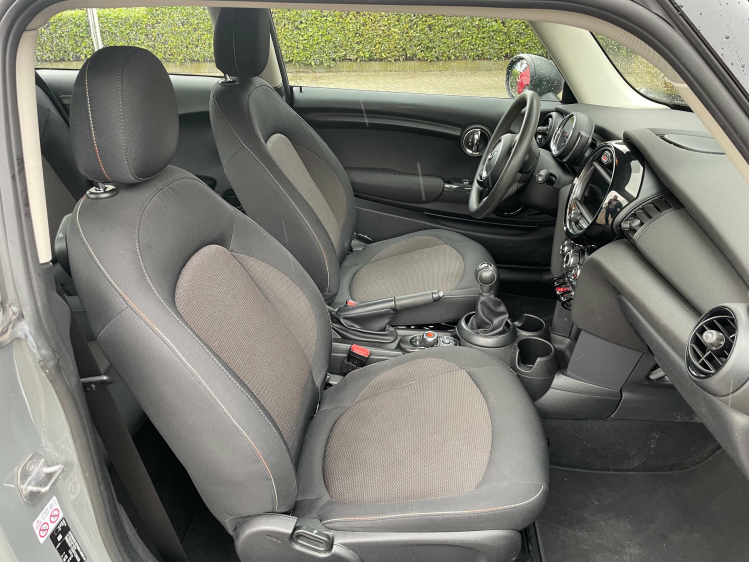 MINI One 1.5/ZELTELVERW/PDC/ALU BL *VERKOCHT* Geert De Bock