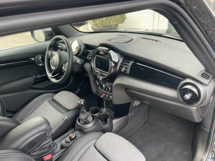 MINI One 1.5 5DEURS SPORTZETELS/PDC/ALU BLACK Geert De Bock