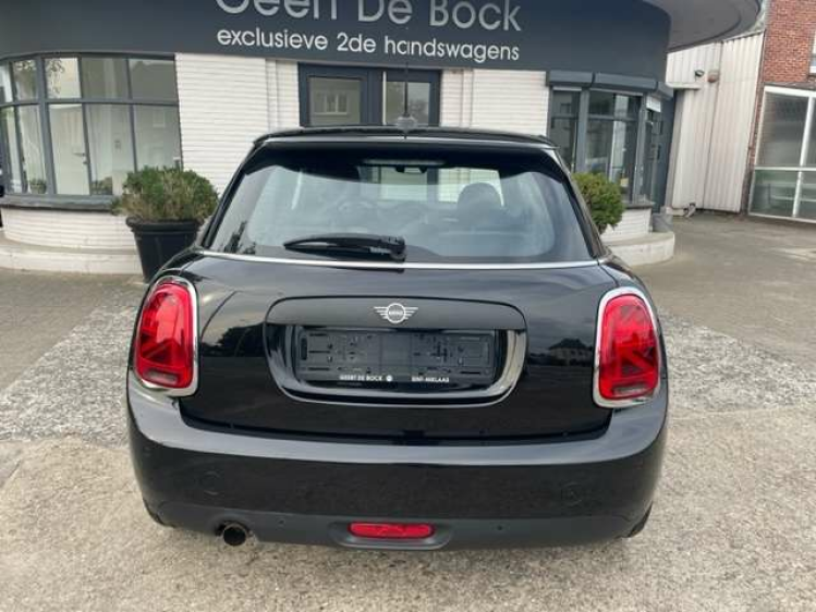 MINI One 1.5 5DEURS SPORTZETELS/PDC/ALU BLACK Geert De Bock