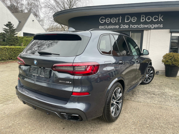BMW X5 xDrive45e /M SPORT/PANO DAK/20