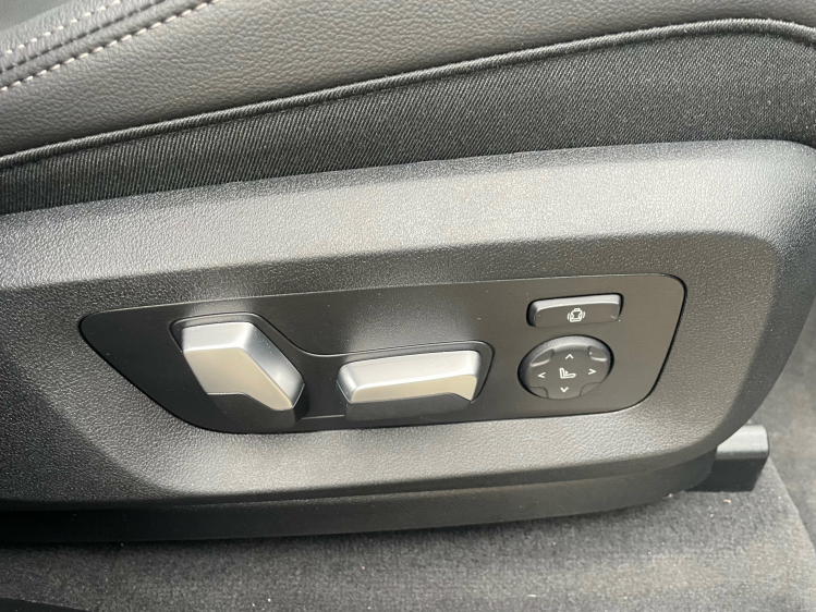 BMW X5 xDrive45e /M SPORT/PANO DAK/20