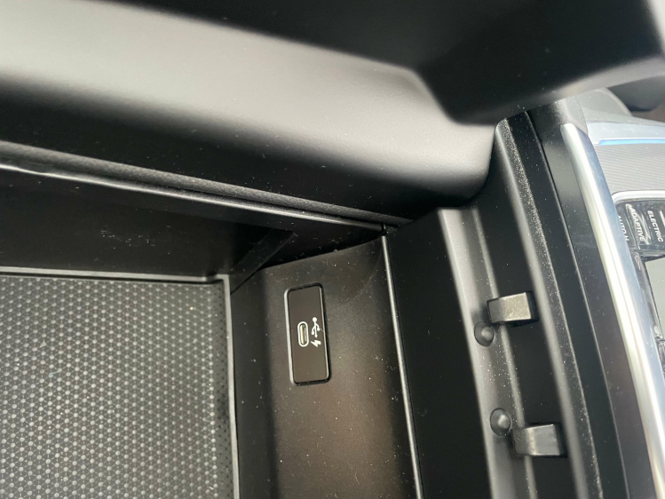 BMW X5 xDrive45e /M SPORT/PANO DAK/20