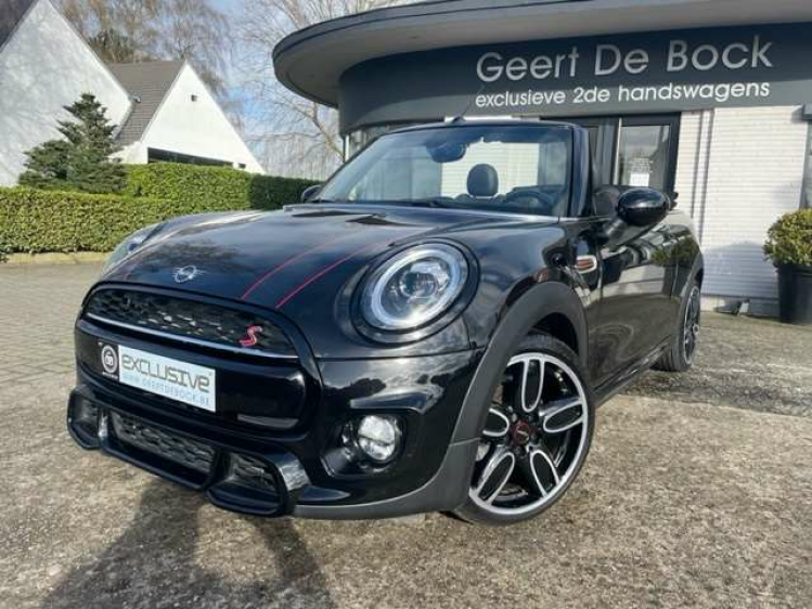MINI Cooper Cabrio AUT/JCW KIT/NAVI/HARM K/18
