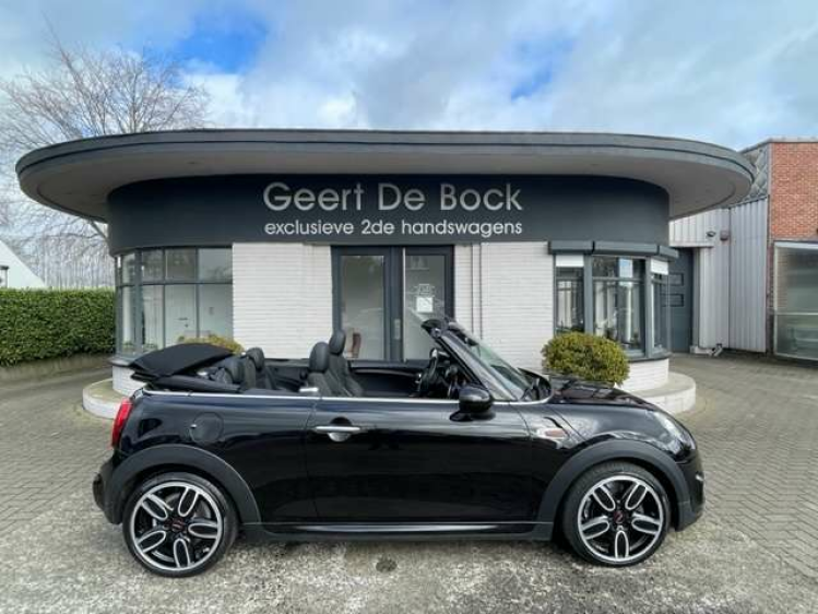 MINI Cooper Cabrio AUT/JCW KIT/NAVI/HARM K/18