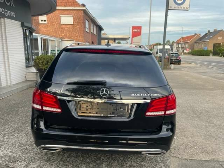 Mercedes-Benz E 300 BlueTEC HYBRID Avantg. AMG/OPEN DAK/19