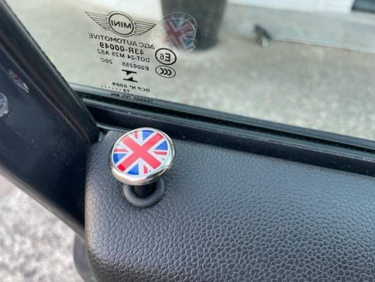 MINI Cooper S 2.0AS/JCW KIT/NAVI/PANO/HARMAN KARDON/ALU JCW BL Geert De Bock