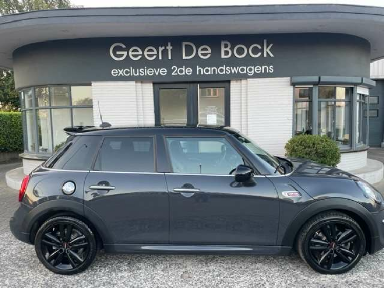 MINI Cooper S 2.0AS/JCW KIT/NAVI/PANO/HARMAN KARDON/ALU JCW BL Geert De Bock