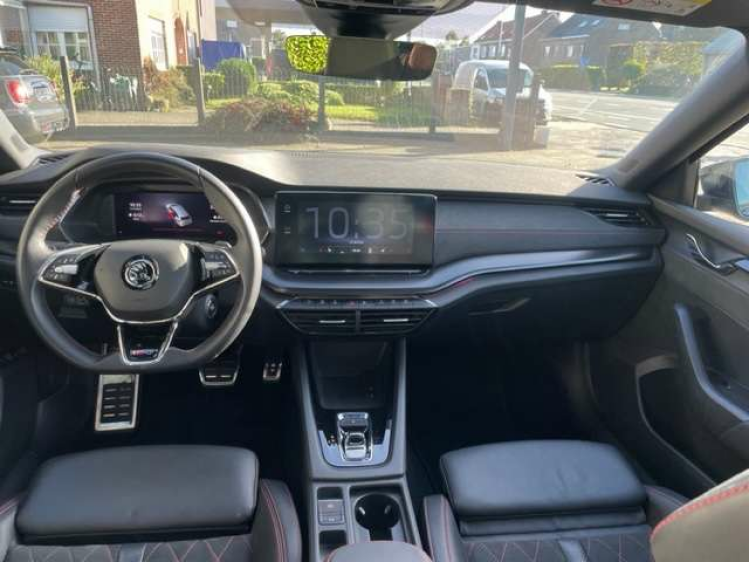 Skoda Octavia 1.4 TSI PHEV RS DSG/PANO/NAVI/19