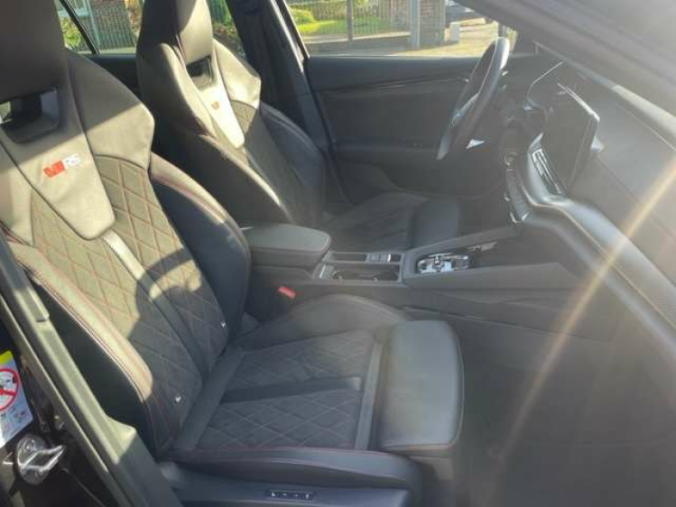 Skoda Octavia 1.4 TSI PHEV RS DSG/PANO/NAVI/19