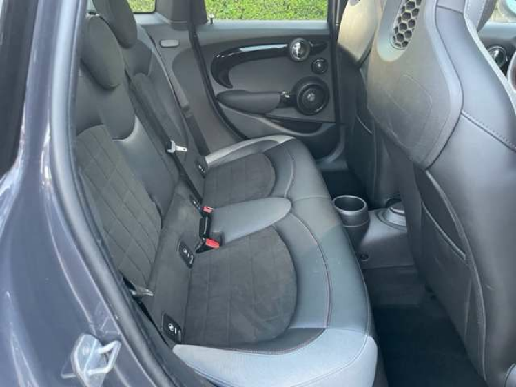 MINI Cooper S 2.0AS/JCW KIT/NAVIHARM/ALU JCW*VERKOCHT* Geert De Bock