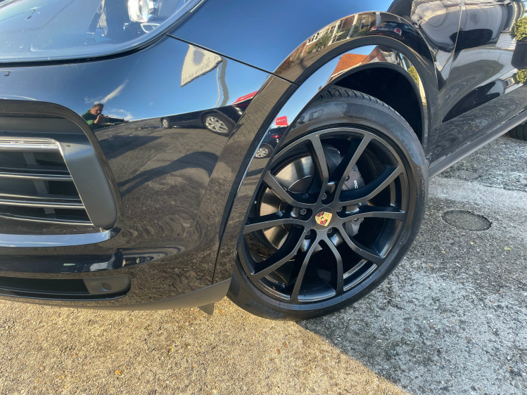 Porsche Cayenne COUPE 3.0 Turbo V6 Tiptronic S/PANO/21