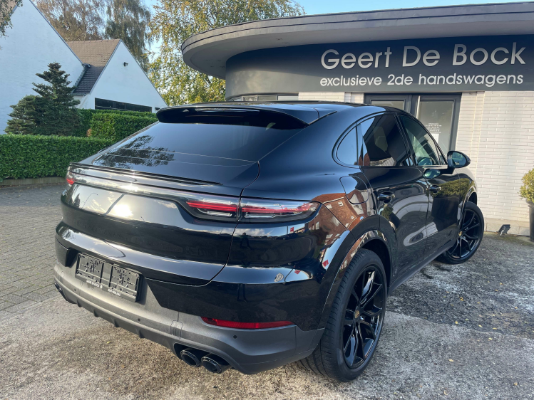 Porsche Cayenne COUPE 3.0 Turbo V6 Tiptronic S/PANO/21