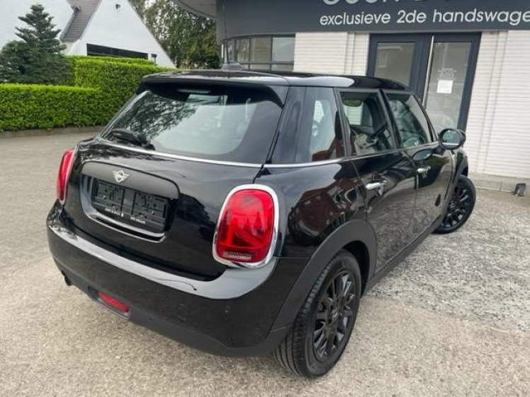MINI One 1.5 5DEURS SPORTZETELS/PDC/ALU BLACK**VERKOCHT Geert De Bock
