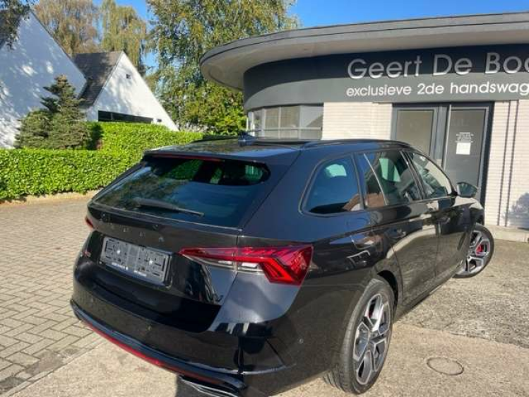 Skoda Octavia 1.4 TSI PHEV RS DSG/PANO/NAVI19