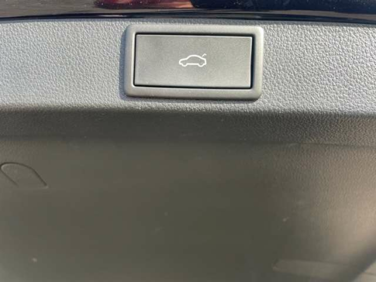 Skoda Octavia 1.4 TSI PHEV RS DSG/PANO/NAVI19