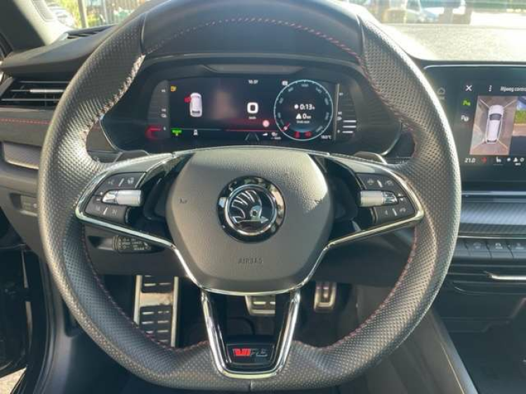 Skoda Octavia 1.4 TSI PHEV RS DSG/PANO/NAVI19