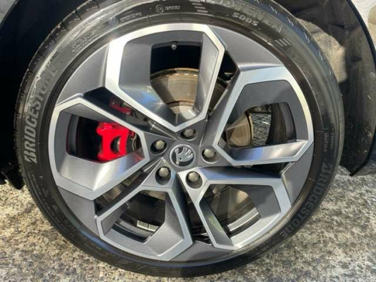 Skoda Octavia 1.4 TSI PHEV RS DSG/PANO/NAVI19