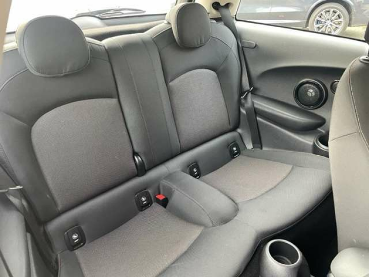 MINI One 1.5I SPORT/HARMAN KARDON/ALU BLACK Geert De Bock