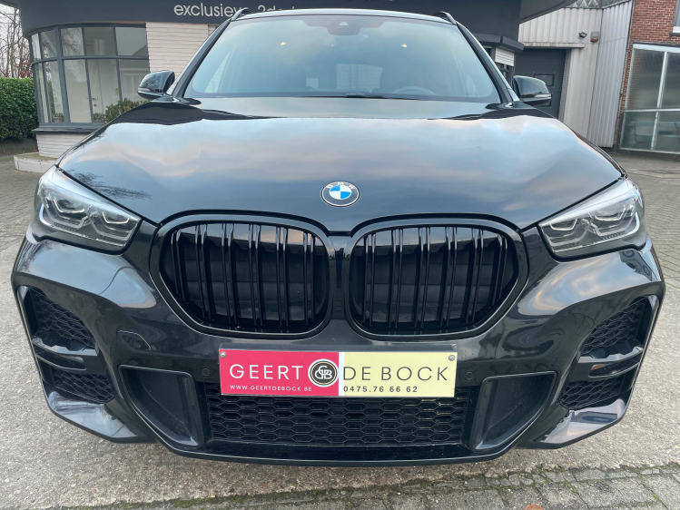 BMW X1 2.0iAxDrive  SPORT/PANO/H UP/TREK*VERKOCHT* Geert De Bock