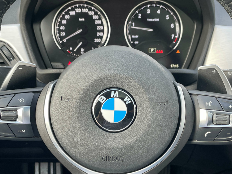 BMW X1 2.0iAxDrive  SPORT/PANO/H UP/TREK*VERKOCHT* Geert De Bock