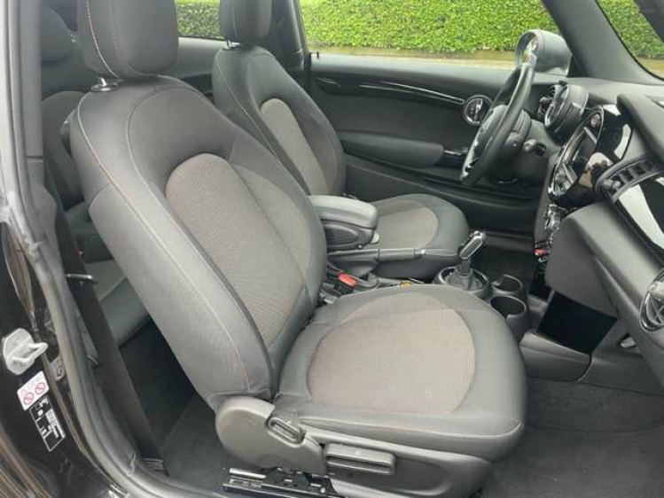 MINI One 1.5AUT/SPORT/NAVI/PDC/17