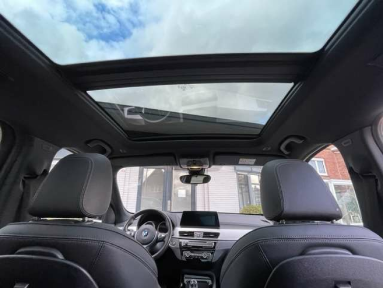 BMW X1 18i M SPORT/AUT/PANO/HEADUP/CAMERA Geert De Bock