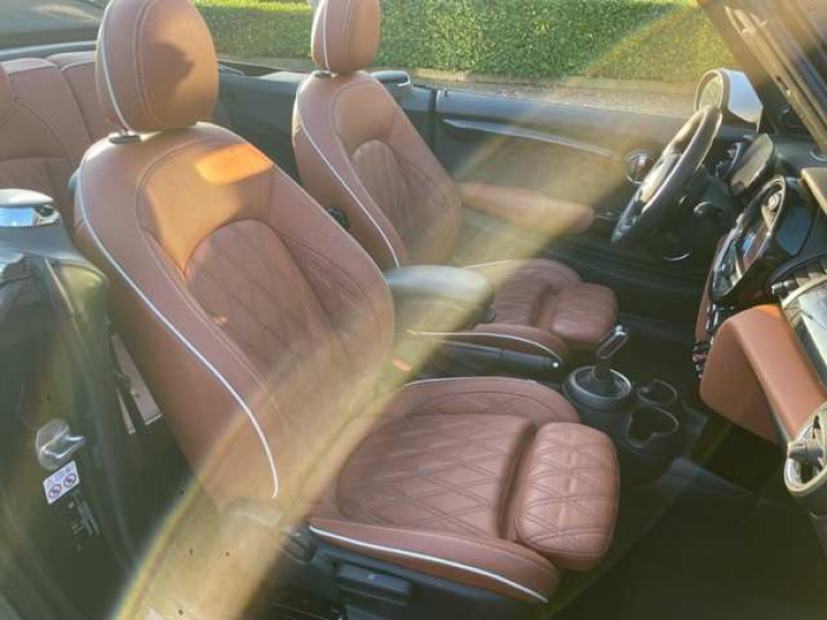 MINI John Cooper Works Cabrio 2.0AS JCW NAVI/HEAD UP/LEDER/18!