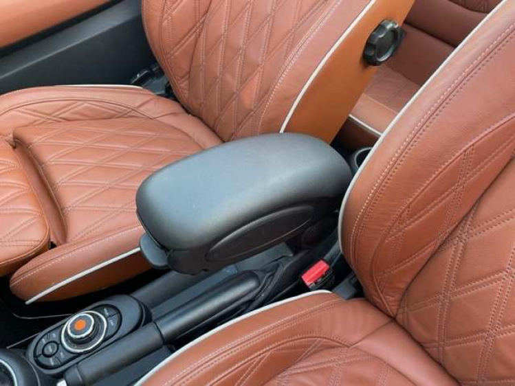 MINI John Cooper Works Cabrio 2.0AS JCW NAVI/HEAD UP/LEDER/18!