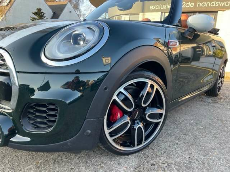 MINI John Cooper Works Cabrio 2.0AS JCW NAVI/HEAD UP/LEDER/18!
