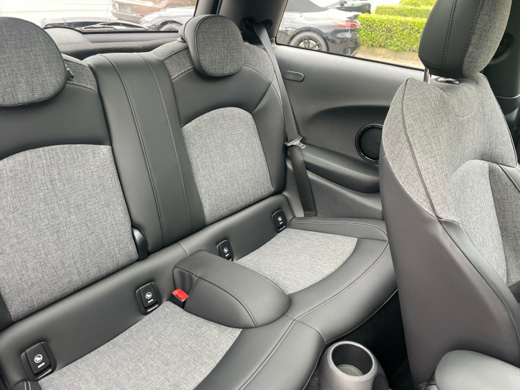 MINI One AUT/BLACK SPORT/PANO DAK/NAVI Geert De Bock