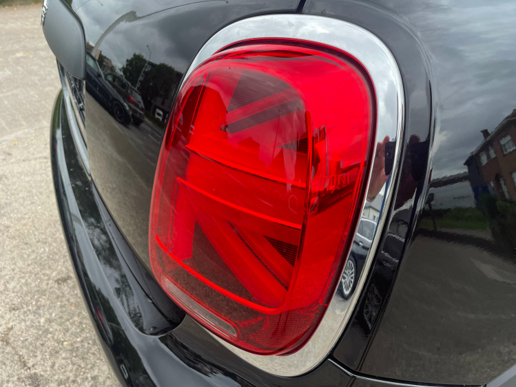 MINI One AUT/BLACK SPORT/PANO DAK/NAVI Geert De Bock