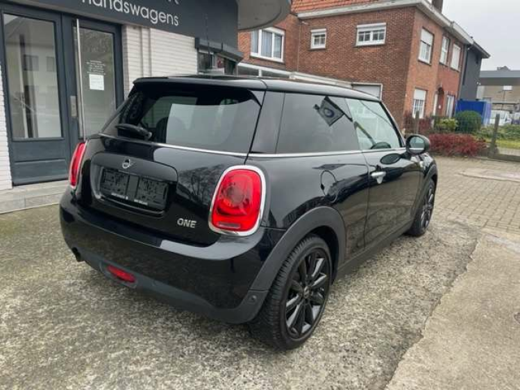 MINI One AUT/SPORT/NAVI/PDC/17