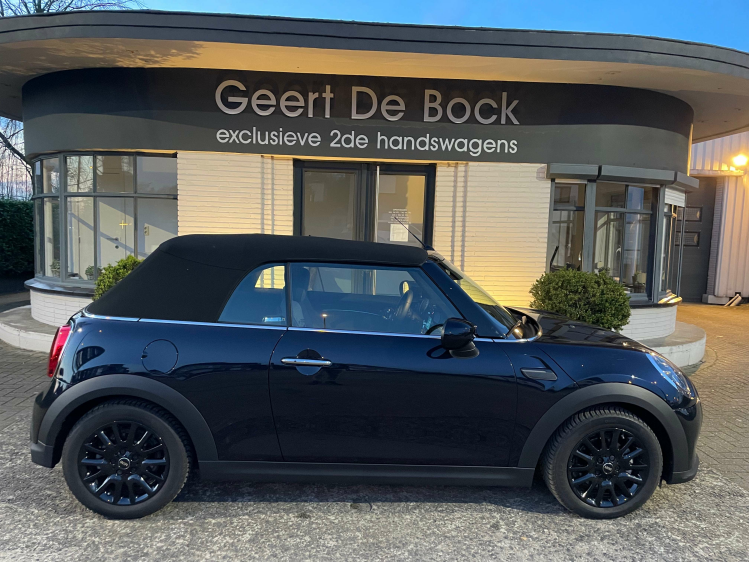 MINI Cooper Cabrio AUT/APPLE CARPL/PDC/ALU BLACK/850KM Geert De Bock
