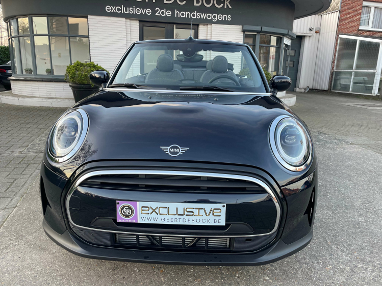 MINI Cooper Cabrio AUT/APPLE CARPL/PDC/ALU BLACK/850KM Geert De Bock