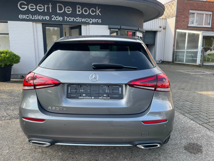 Mercedes-Benz A 250 e PHEV Luxury Line Geert De Bock