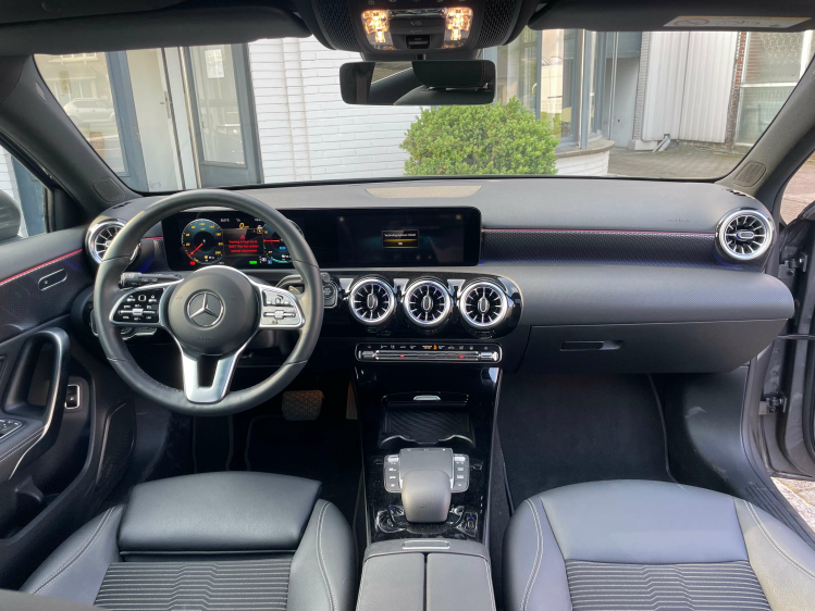 Mercedes-Benz A 250 e PHEV Luxury Line Geert De Bock